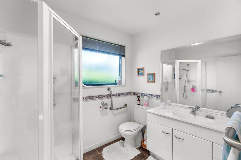 Photo of property in 21 Richard Seddon Drive, Northwood, Christchurch, 8051