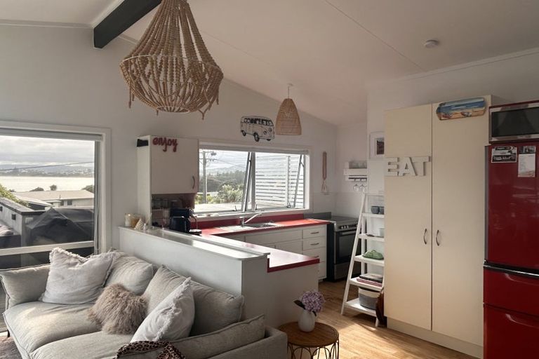 Photo of property in 8 Wainamu Road, Raglan, 3297