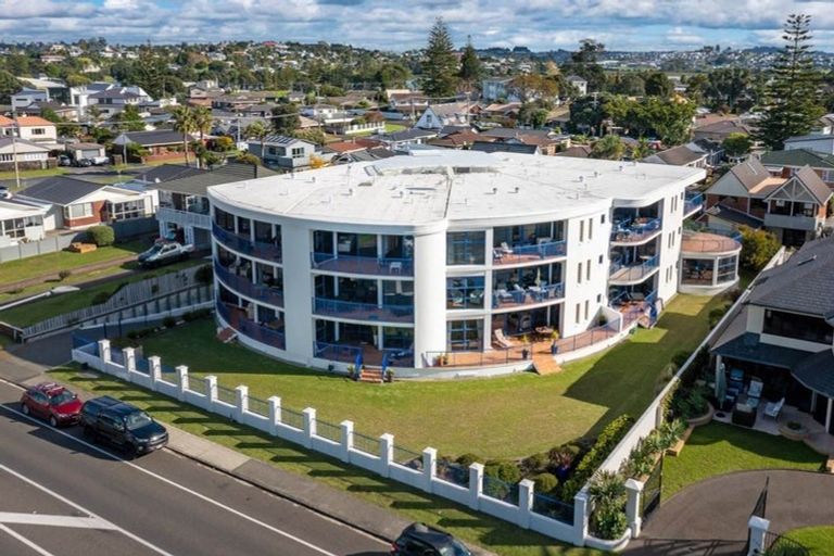 Photo of property in 232a Hibiscus Coast Highway, Orewa, 0931