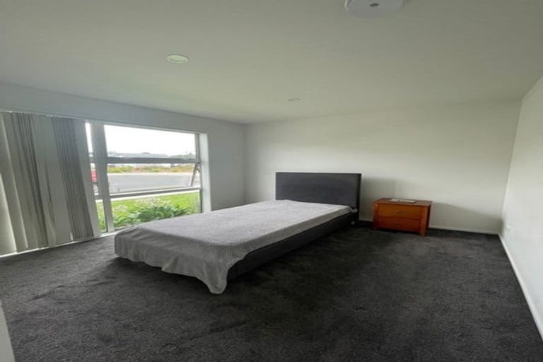 Photo of property in 11 Rere Close, Takanini, 2112