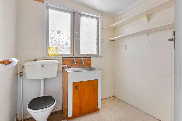 Photo of property in 36 Hakanoa Street, Huntly, 3700