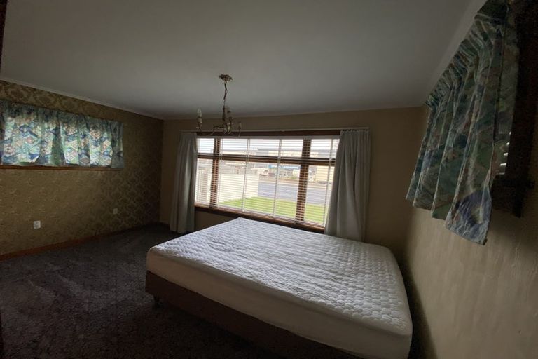 Photo of property in 114 Blenheim Road, Riccarton, Christchurch, 8041