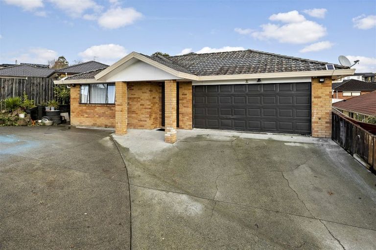 Photo of property in 3 Jever Place, Massey, Auckland, 0614