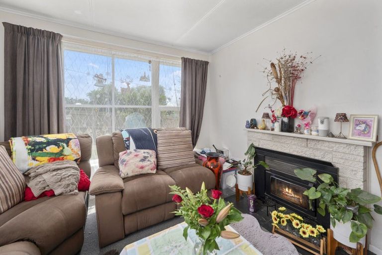 Photo of property in 266 Malfroy Road, Pomare, Rotorua, 3015