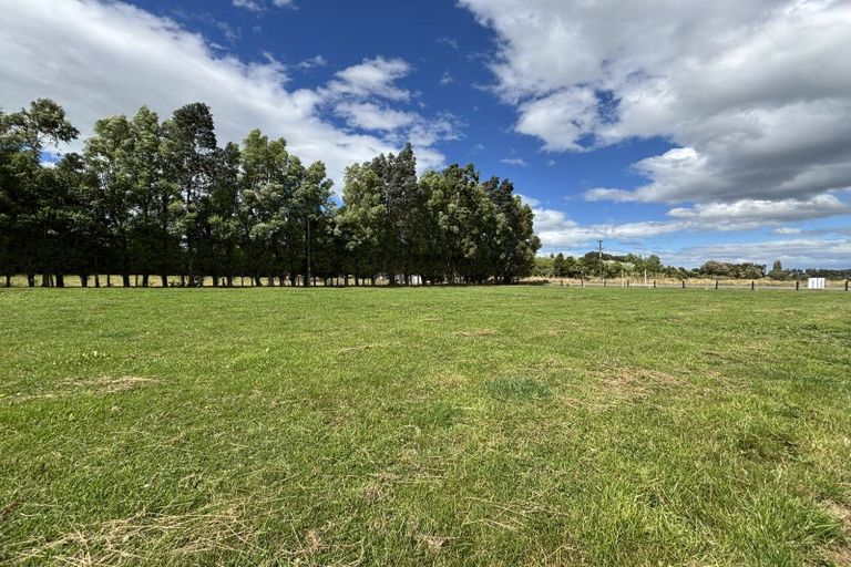 Photo of property in 64 Lochiel Bridge Road, Lochiel, Winton, 9781
