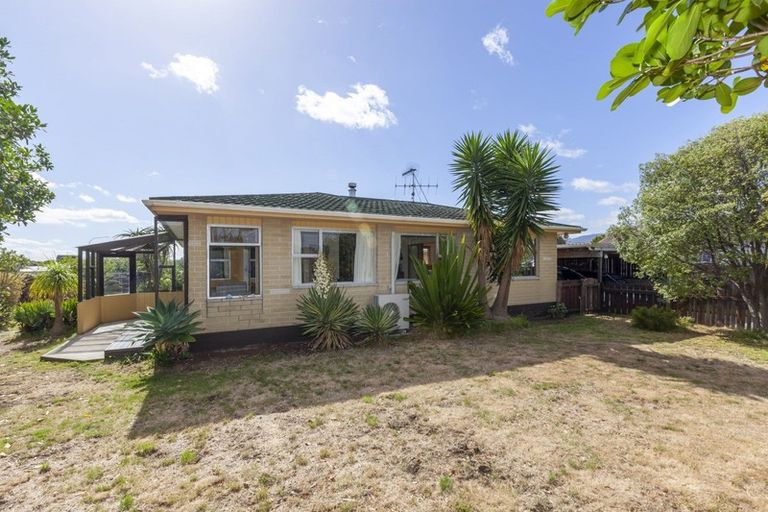 Photo of property in 65 Donovan Road, Paraparaumu Beach, Paraparaumu, 5032