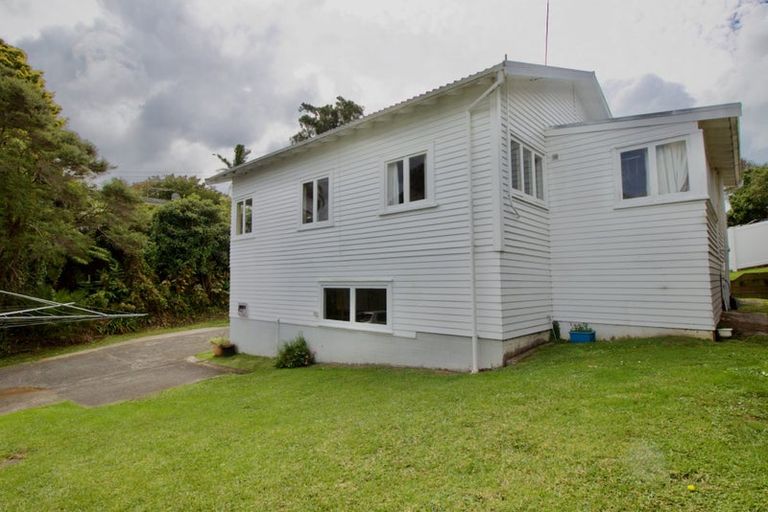 Photo of property in 1/30 Gordon Avenue, Milford, Auckland, 0620