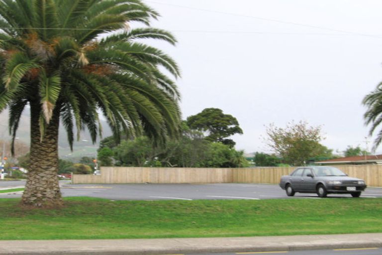 Photo of property in 16 Ngaio Road, Waikanae, 5036