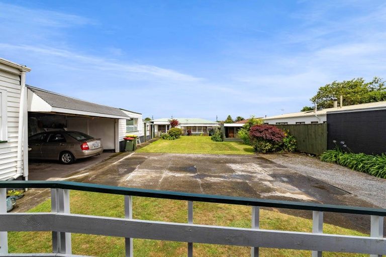 Photo of property in 10 Norman Street, Lower Vogeltown, New Plymouth, 4310