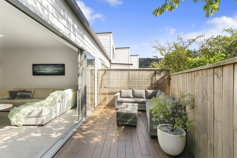 Photo of property in 15/7 Handyside Street, Tawa, Wellington, 5028