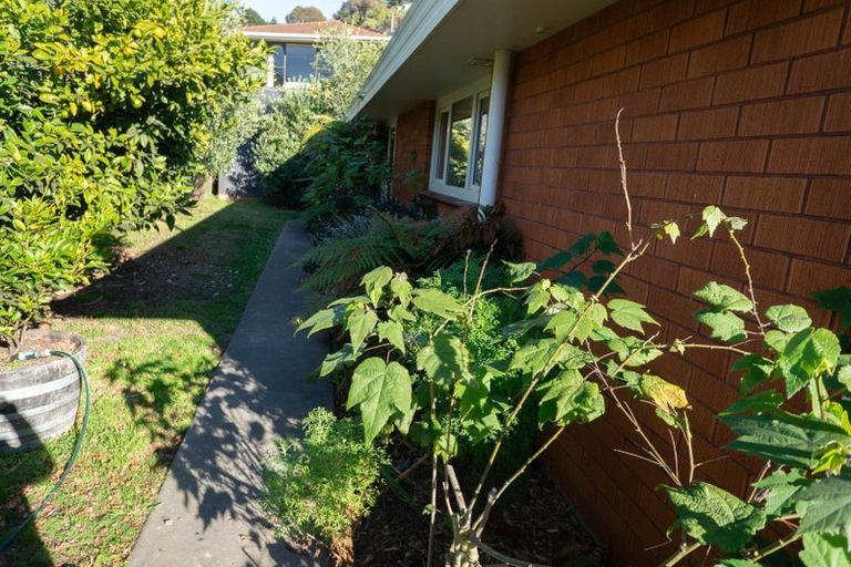 Photo of property in 22 Augusta Street, Redcliffs, Christchurch, 8081