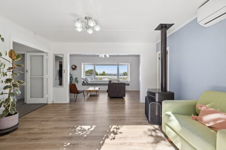 Photo of property in 22 Sunset Street, Hilltop, Taupo, 3330