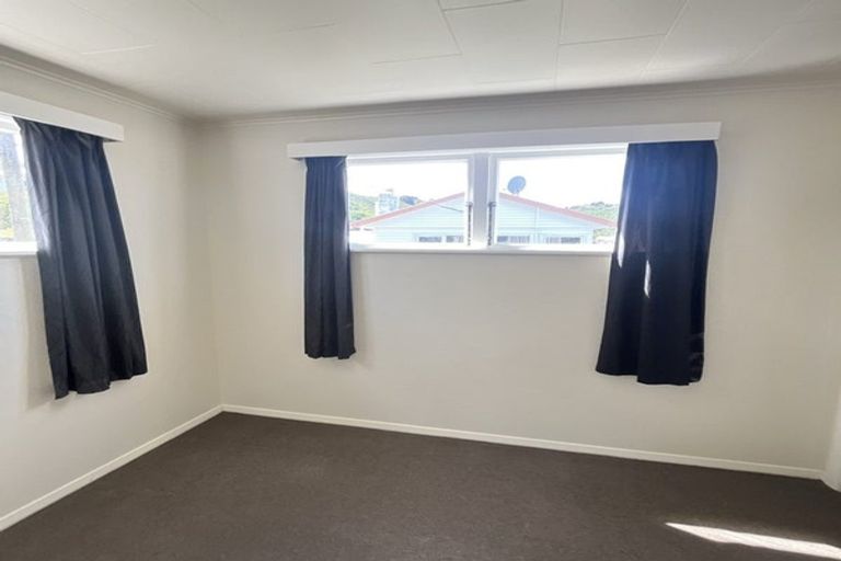 Photo of property in 17 Camperdown Road, Miramar, Wellington, 6022