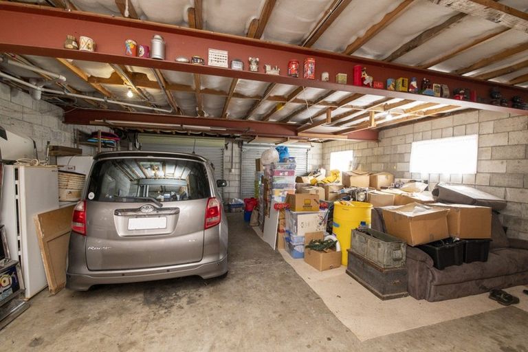 Photo of property in 8 O'rourke Place, Otaki Beach, Otaki, 5512