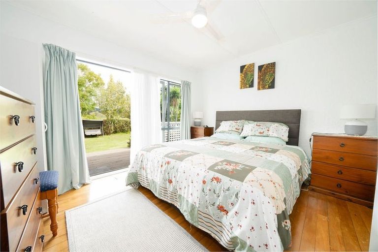Photo of property in 60 George Street, Hikurangi, 0114