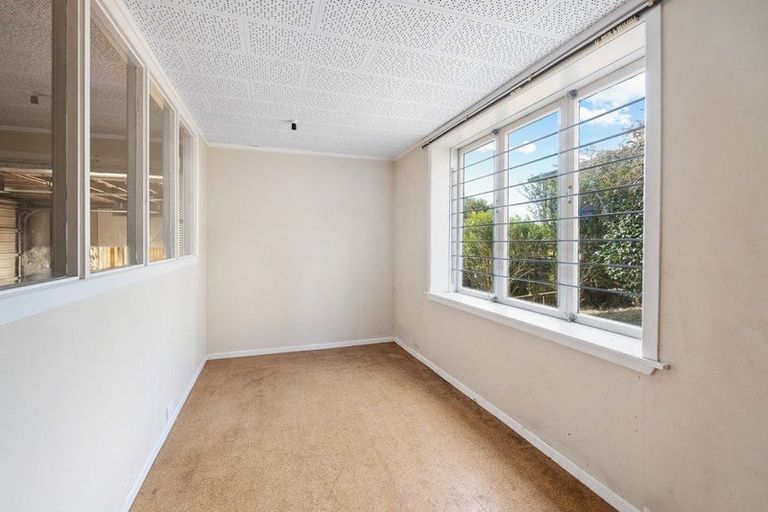 Photo of property in 1 Elizabeth Place, Mairangi Bay, Auckland, 0630