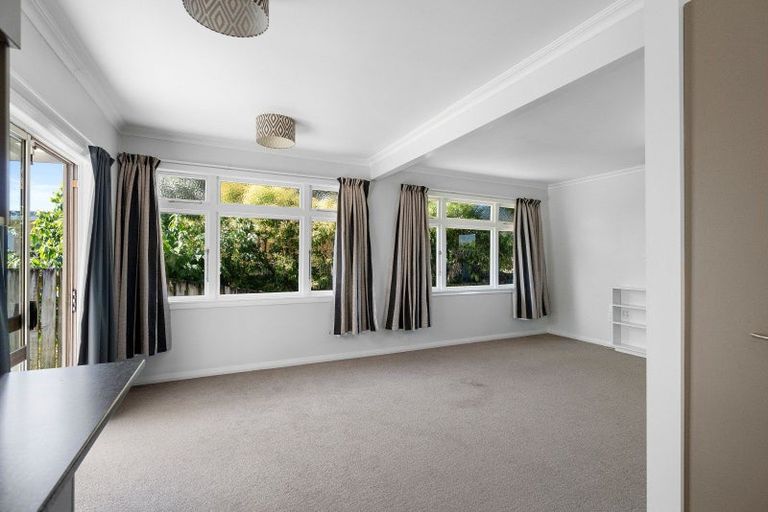 Photo of property in 147 Bartholomew Road, Levin, 5510