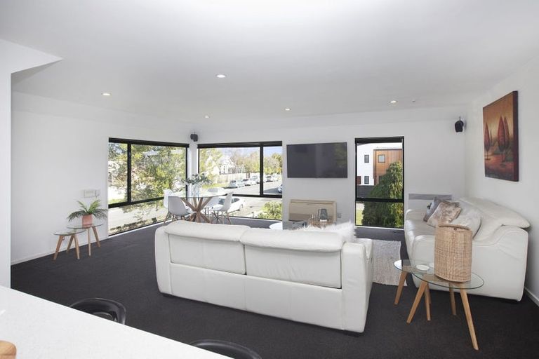 Photo of property in 1/89 Brockworth Place, Riccarton, Christchurch, 8011