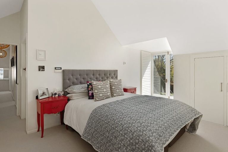 Photo of property in 63 Glandovey Road, Fendalton, Christchurch, 8052