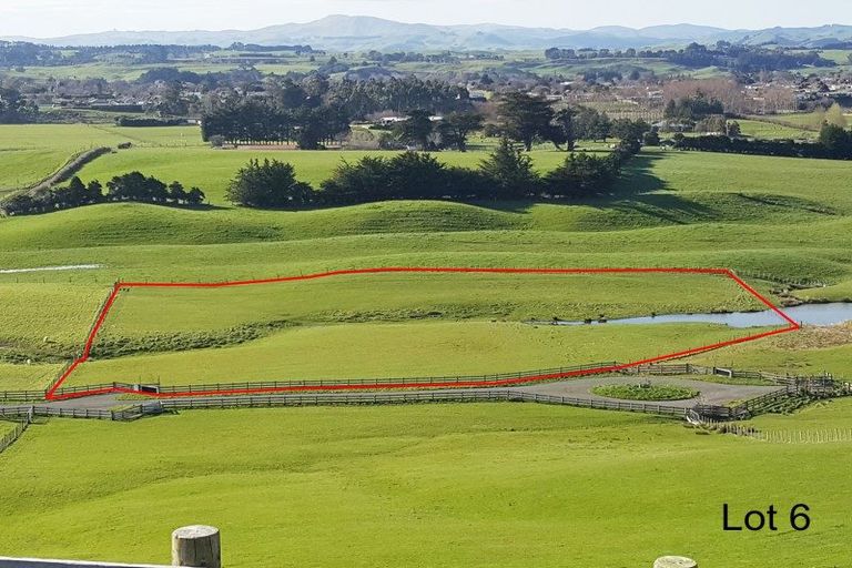 Photo of property in 48 Tennyson Street, Dannevirke, 4930