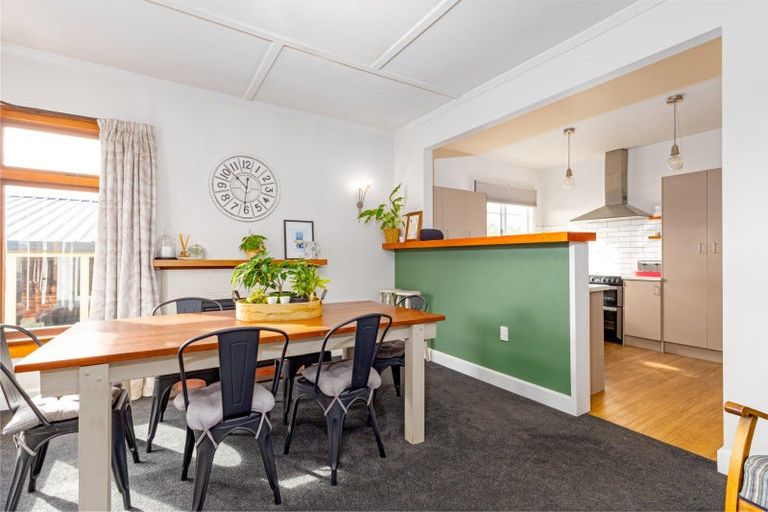 Photo of property in 98a Avenue Road, West End, Timaru, 7910