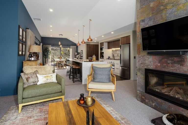 Photo of property in 30 Naylor Street, Clyde, 9330