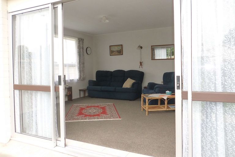Photo of property in 71 Maude Street, Temuka, 7920