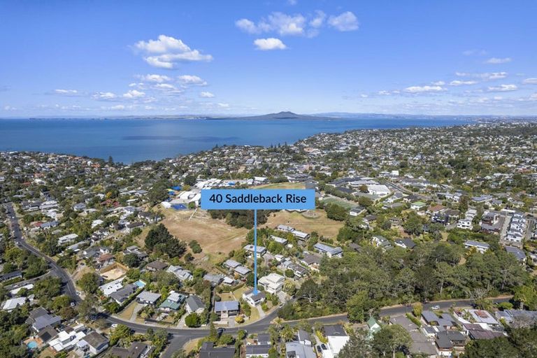 Photo of property in 40 Saddleback Rise, Murrays Bay, Auckland, 0630