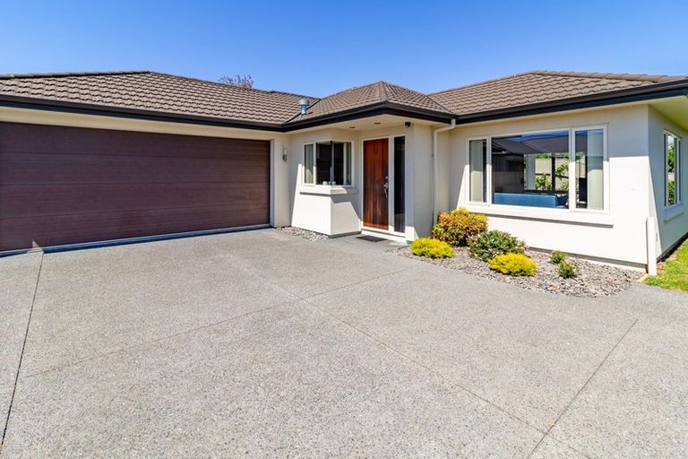 Photo of property in 1b Oxford Street, Taradale, Napier, 4112