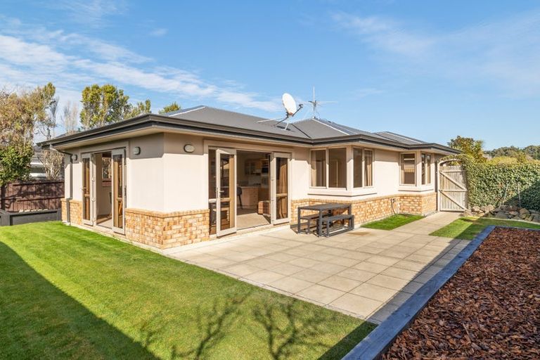 Photo of property in 183 Estuary Road, South New Brighton, Christchurch, 8062