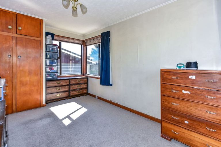 Photo of property in 18 Seymour Street, Hornby, Christchurch, 8042