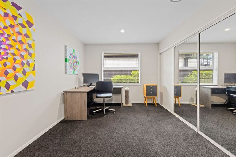 Photo of property in 53 Dunlops Crescent, Bottle Lake, Christchurch, 8083