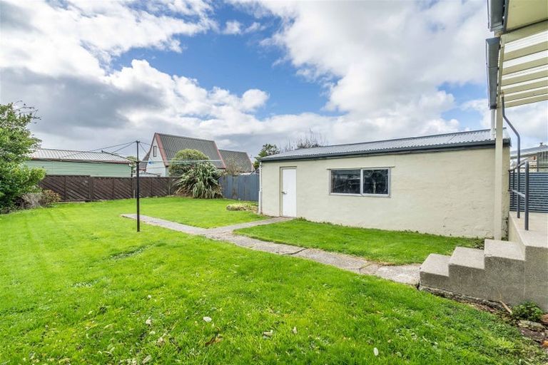 Photo of property in 94 Martin Street, Strathern, Invercargill, 9812