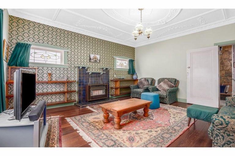 Photo of property in 21 Cudby Street, Woburn, Lower Hutt, 5011