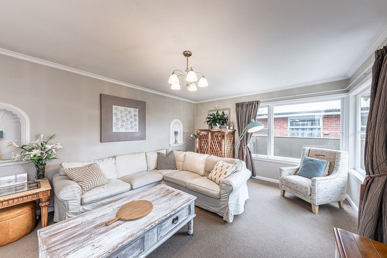 Photo of property in 21 Greenwood Close, Mairehau, Christchurch, 8013