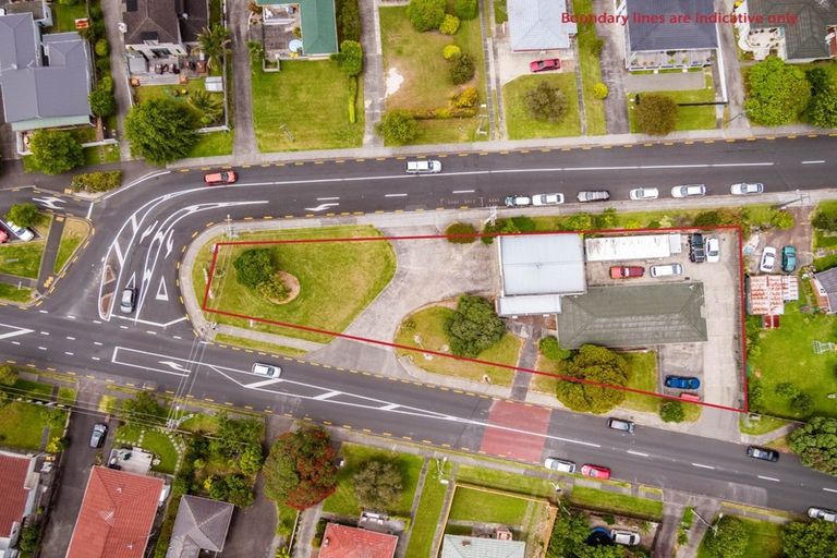 Photo of property in 19 Knights Road, Rothesay Bay, Auckland, 0630