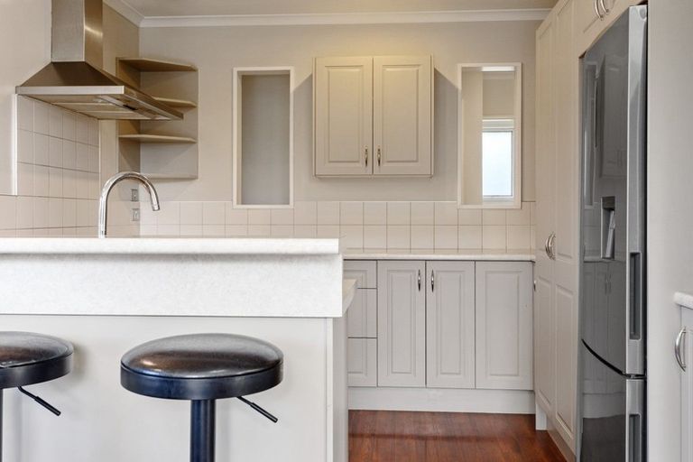 Photo of property in 10b Manahi Place, Woodend, 7610