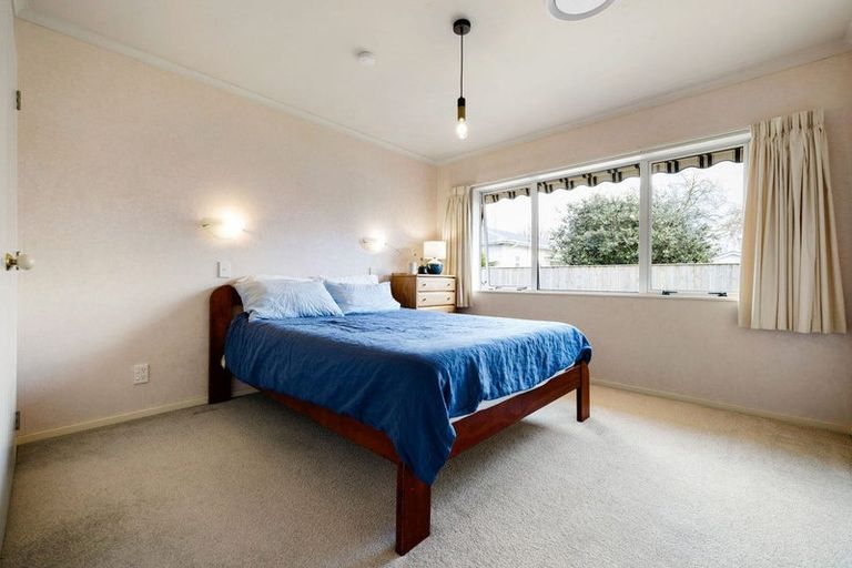 Photo of property in 24a Williams Street, Cambridge, 3434