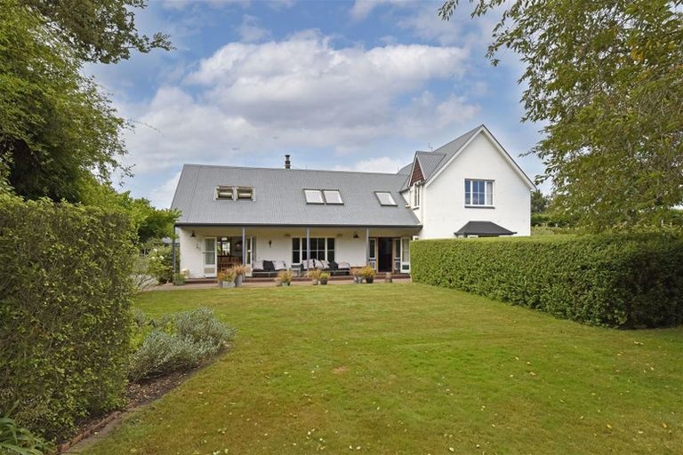 Photo of property in 8 Whitewood Crescent, West Melton, Christchurch, 7675