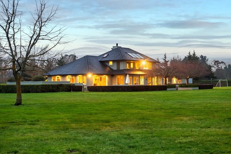 Photo of property in 94 Bells Road, West Melton, Christchurch, 7671