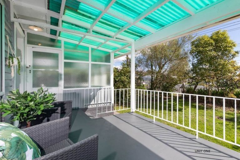 Photo of property in 1/80 Glengarry Road, Glen Eden, Auckland, 0602