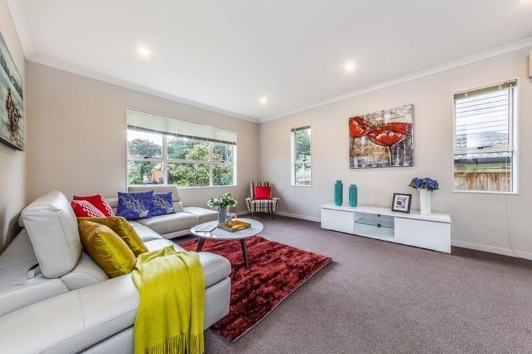 Photo of property in 41 Terrasini Drive, Flat Bush, Auckland, 2019