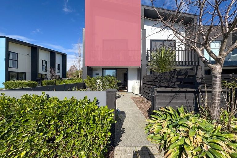 Photo of property in 21/6 Waverley Street, Sydenham, Christchurch, 8023
