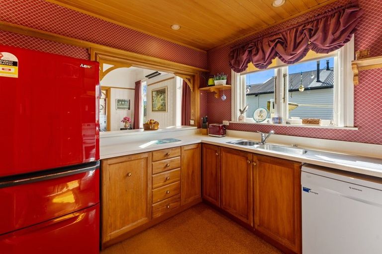 Photo of property in 53 Miro Street, Trentham, Upper Hutt, 5018