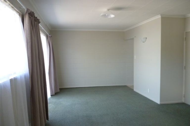 Photo of property in 102 Martin Street, Wallaceville, Upper Hutt, 5018