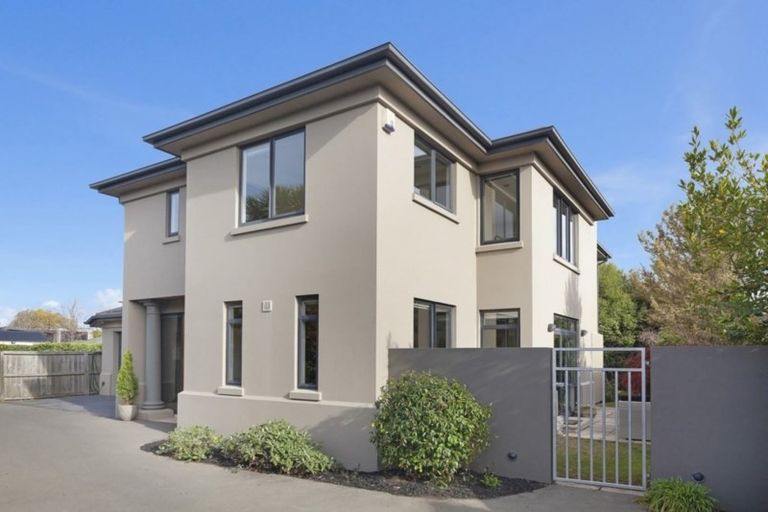 Photo of property in 5 Elmwood Road, Strowan, Christchurch, 8052