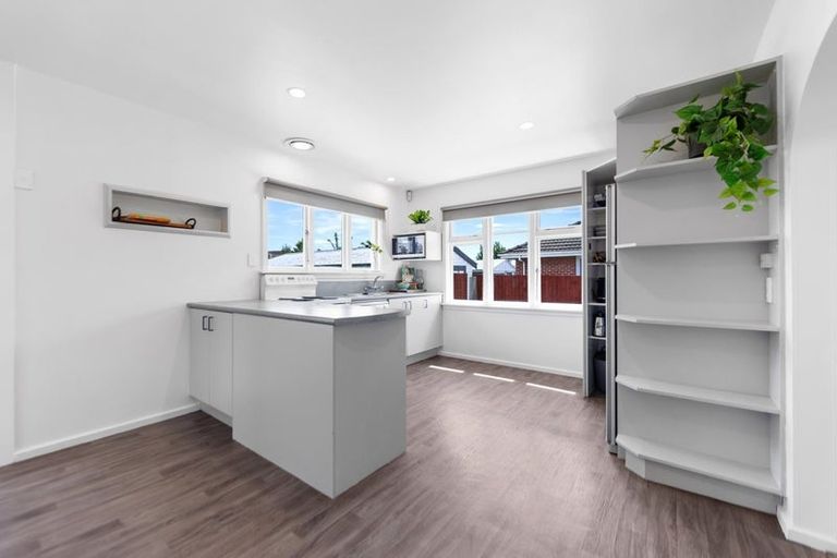 Photo of property in 23 Fenchurch Street, Northcote, Christchurch, 8052