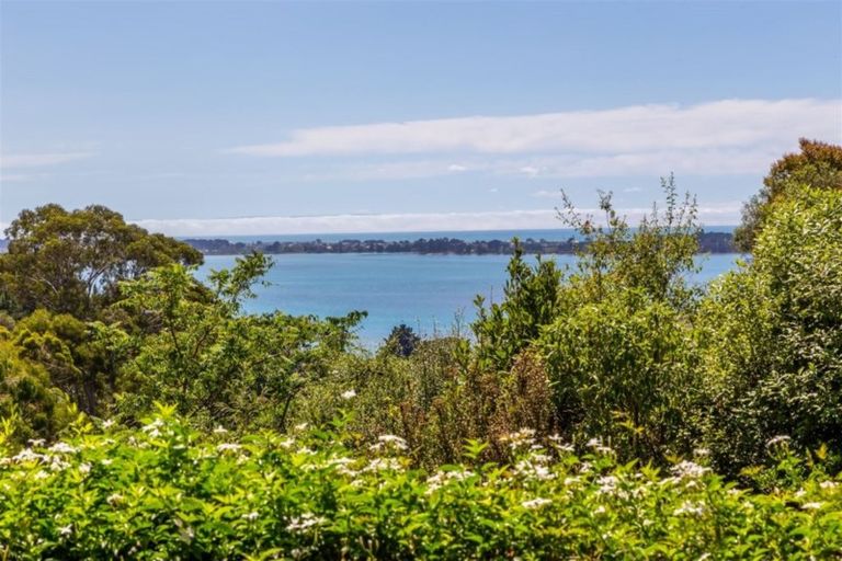 Photo of property in 12 Valencia Lane, Mount Pleasant, Christchurch, 8081