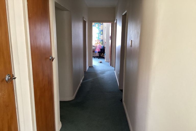 Photo of property in 2/23 Mabey Road, Avalon, Lower Hutt, 5011