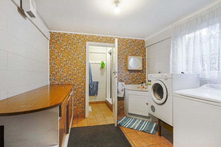 Photo of property in 196 Dyers Pass Road, Cashmere, Christchurch, 8022